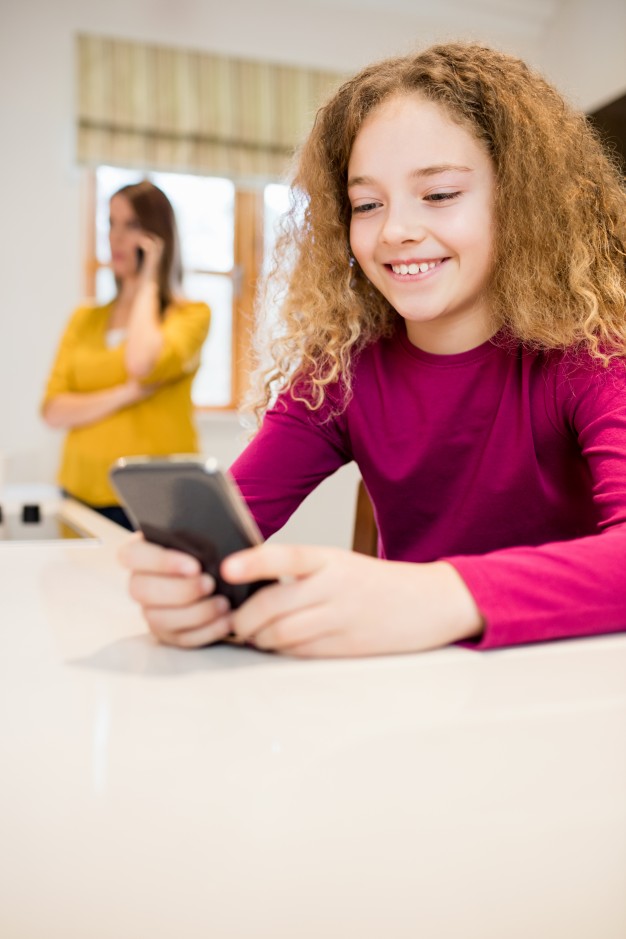 Using Kids As Messengers After Divorce