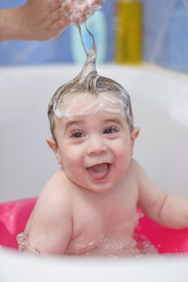 Milk Baths for Baby: What They Are and the Benefits of Trying One